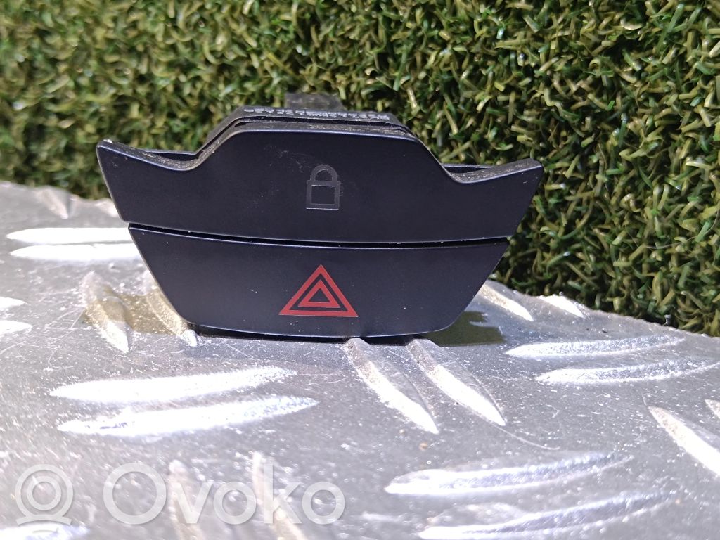 Ford Tourneo Custom Hazard light switch 