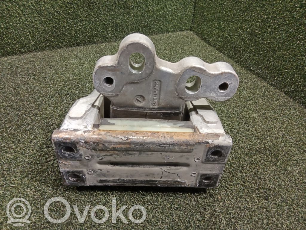 Ford Transit Gearbox mounting bracket 
