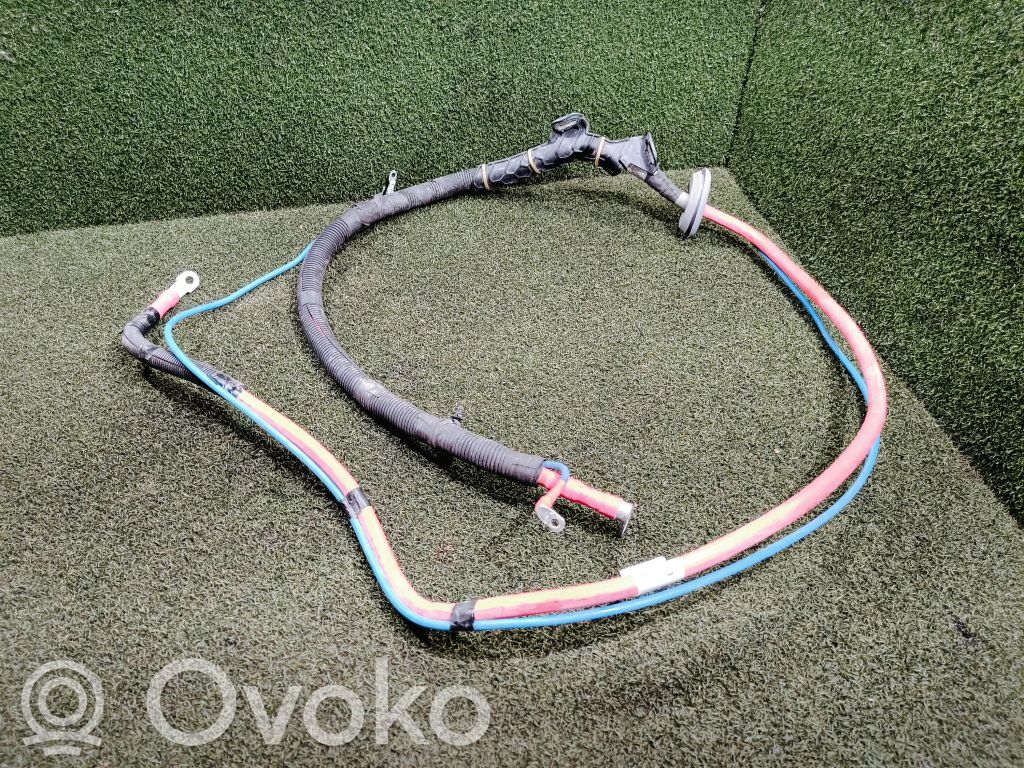 Plus / Klema / Przewód akumulatora   GK2T14300GB,GK2T14A390BHA
