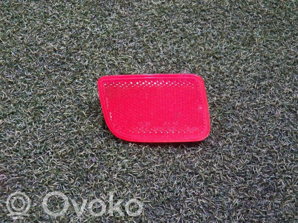 Opel Movano B Reflector de faros/luces traseros 