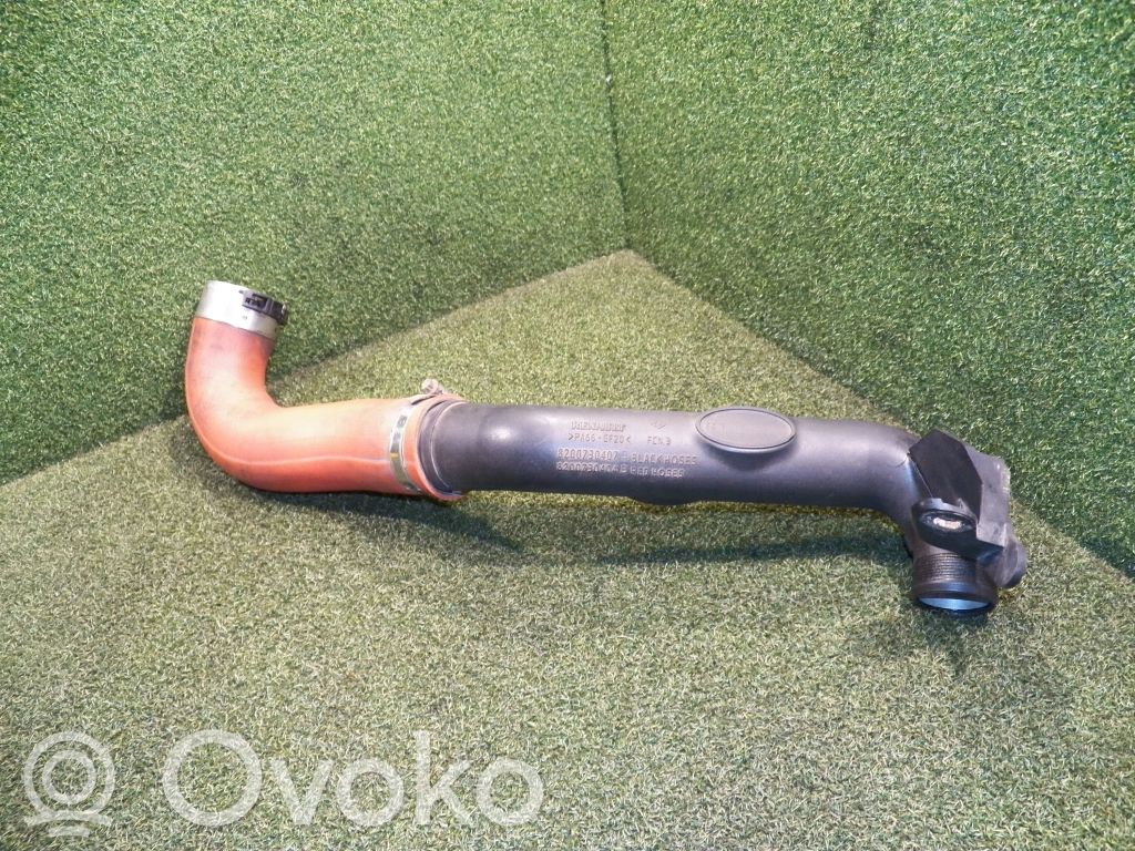 Renault Master III Furtun/conductă intercooler 