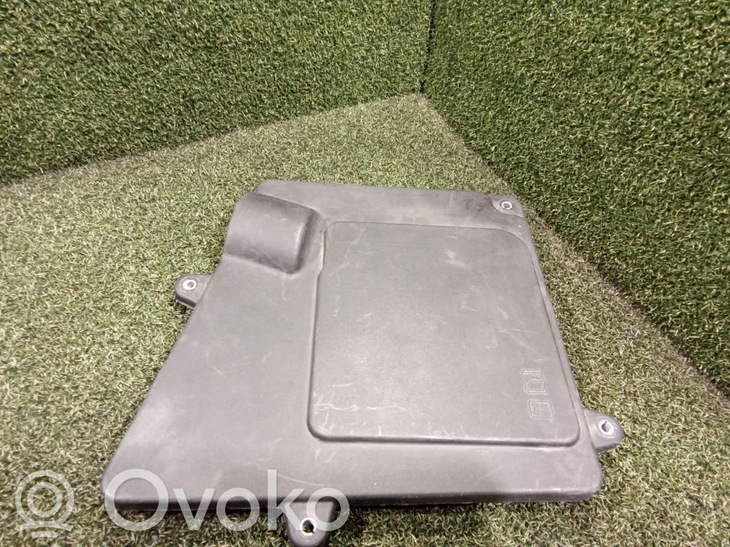 Renault Master III Tapa de caja de fusibles 