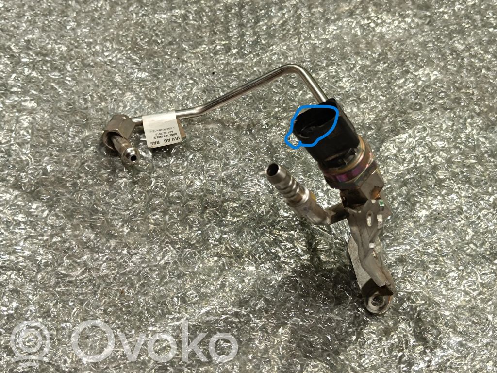 Porsche Cayenne (9Y0 9Y3) Tuyau d'alimentation conduite de carburant 