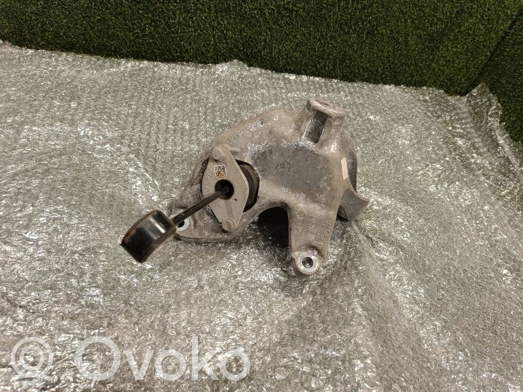 Porsche Cayenne (9Y0 9Y3) Engine mounting bracket 