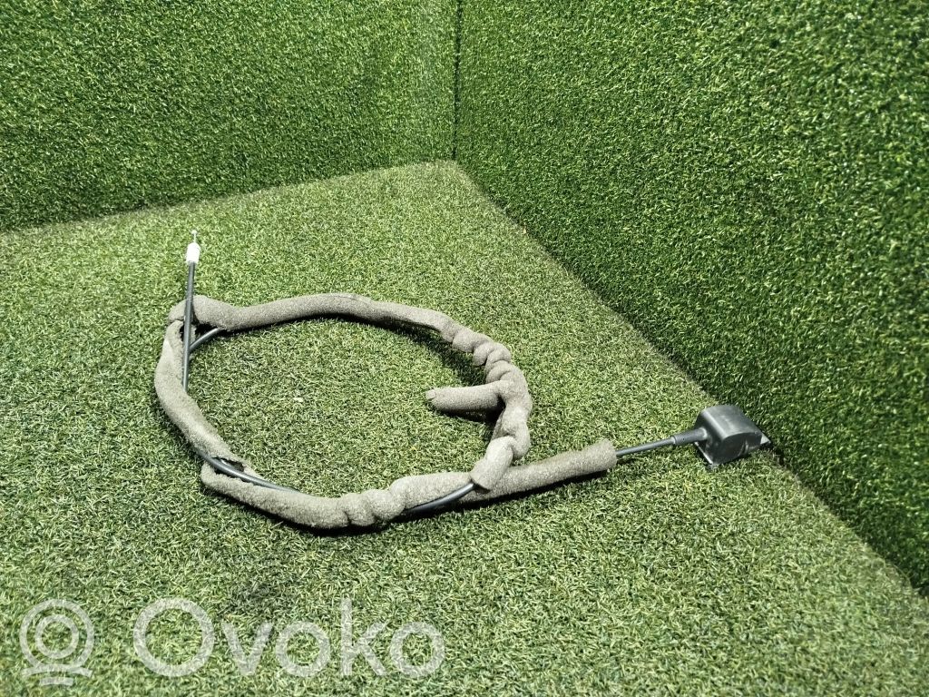 Renault Master III Rear door lock 