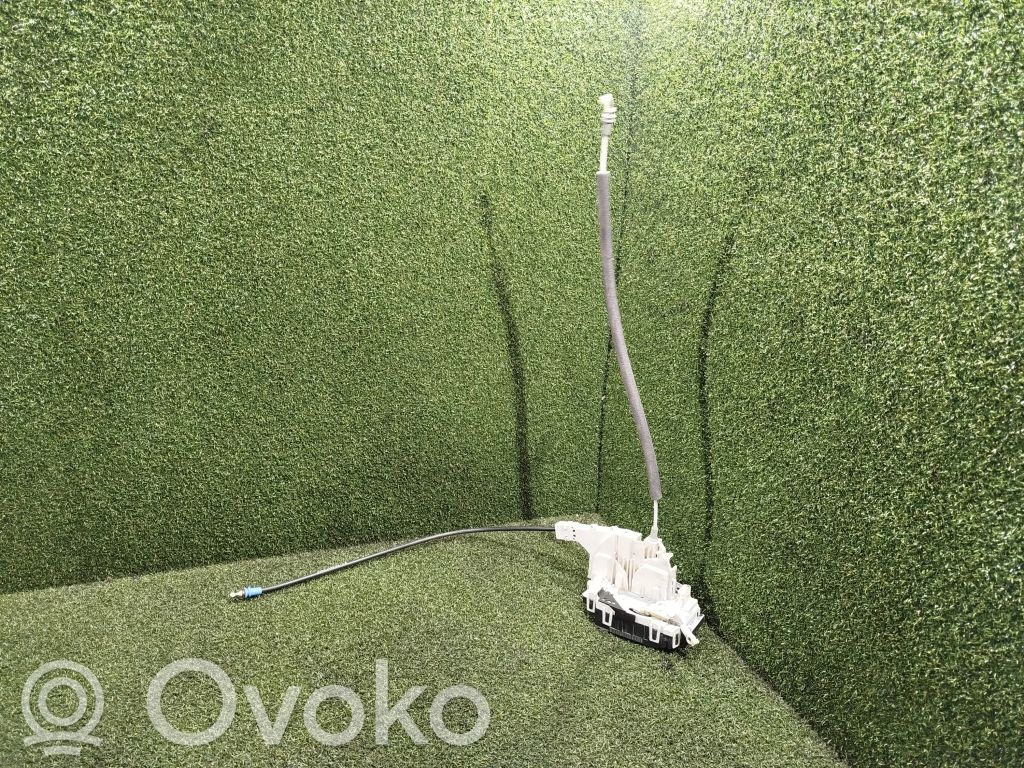 Volkswagen Crafter Etuoven lukko 