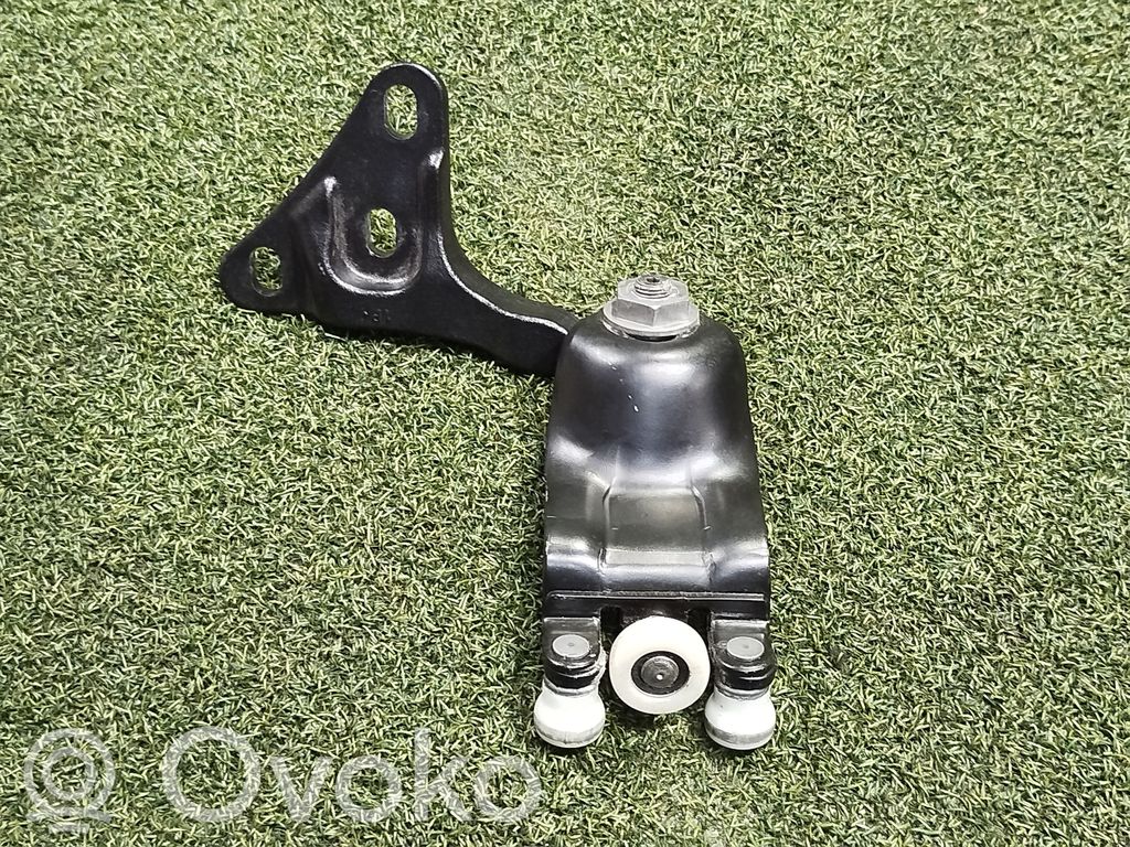 Ford Transit VII Sliding door upper roller guide/hinge 