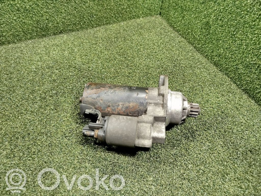 Volkswagen Golf V Starter motor 
