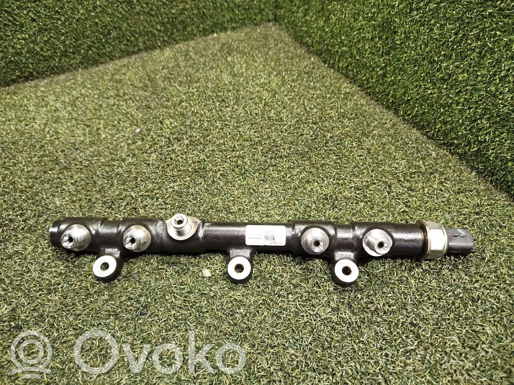 Renault Master III Fuel main line pipe 