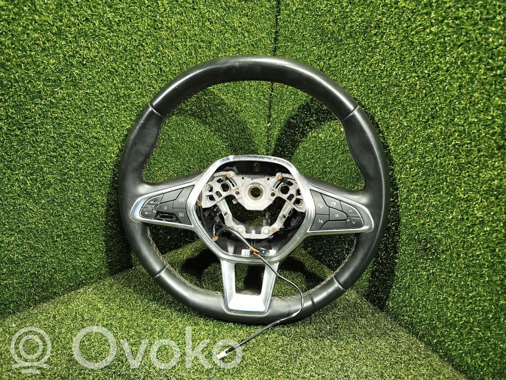 Renault Clio III Steering wheel 