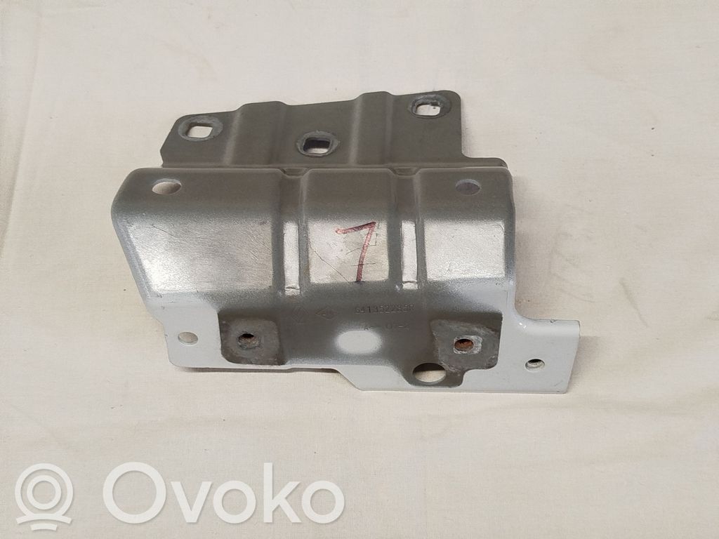 Renault Kangoo III Soporte de montaje del guardabarros 