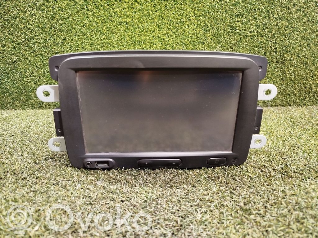 Opel Vivaro Radio/CD/DVD/GPS head unit 