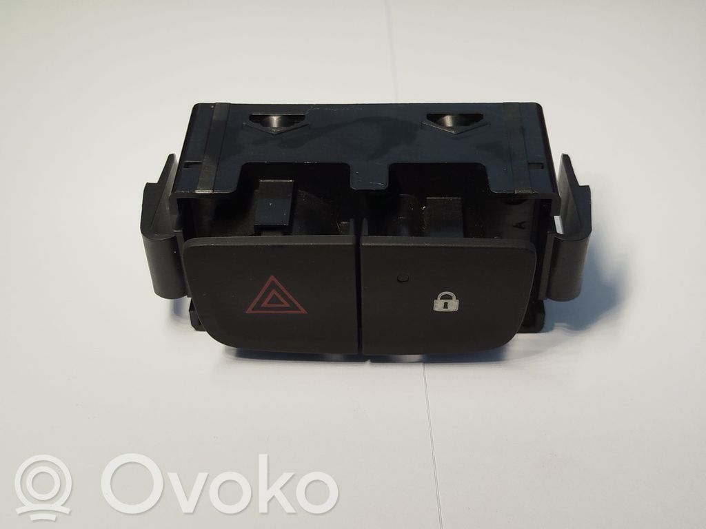 Opel Vivaro Hazard light switch 