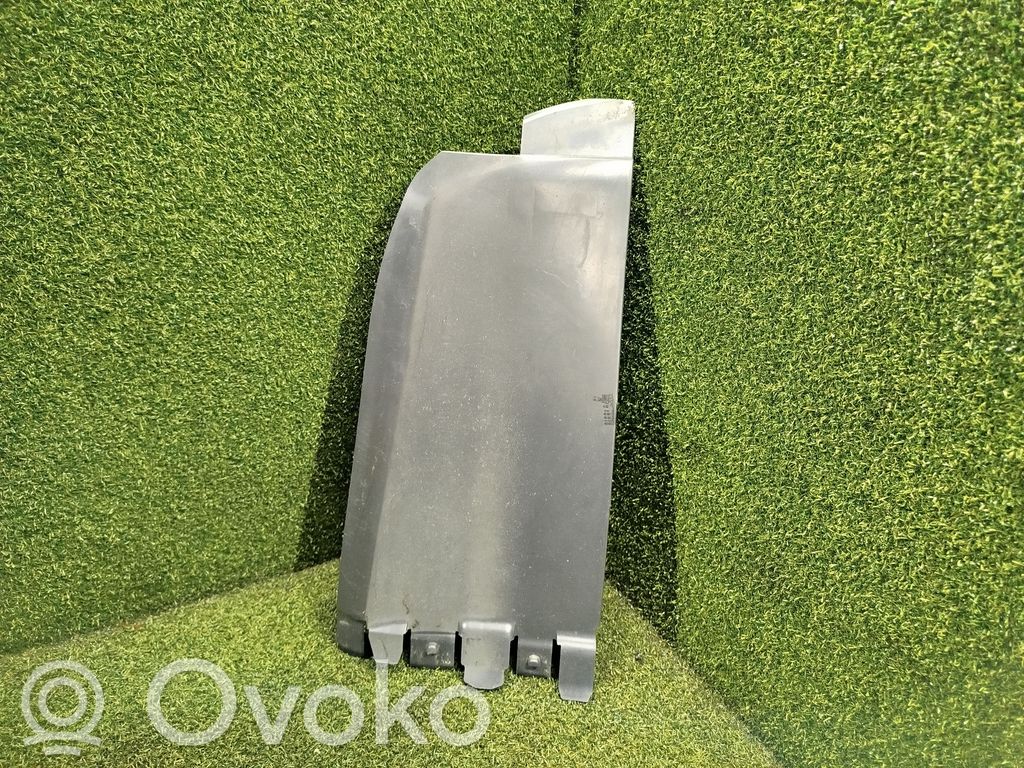 Opel Vivaro Osłona tylna podwozia pod zderzak 