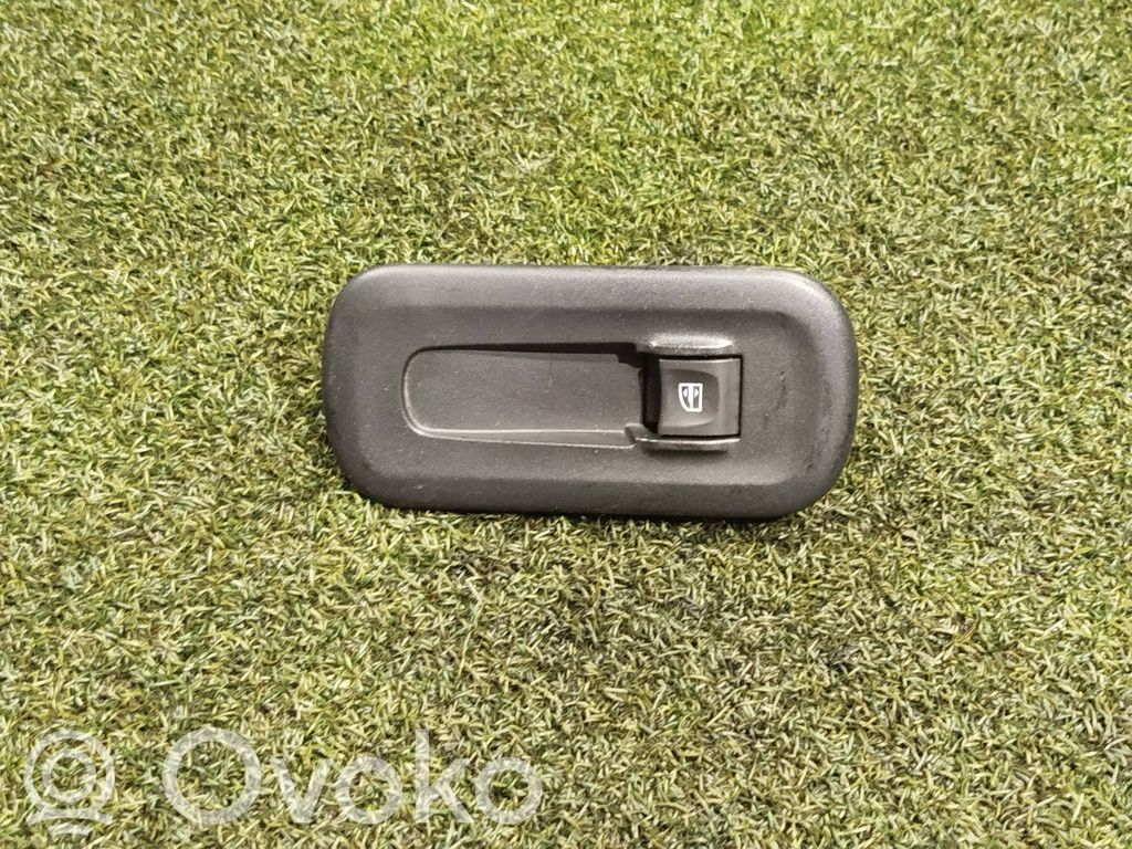Renault Master III Electric window control switch 