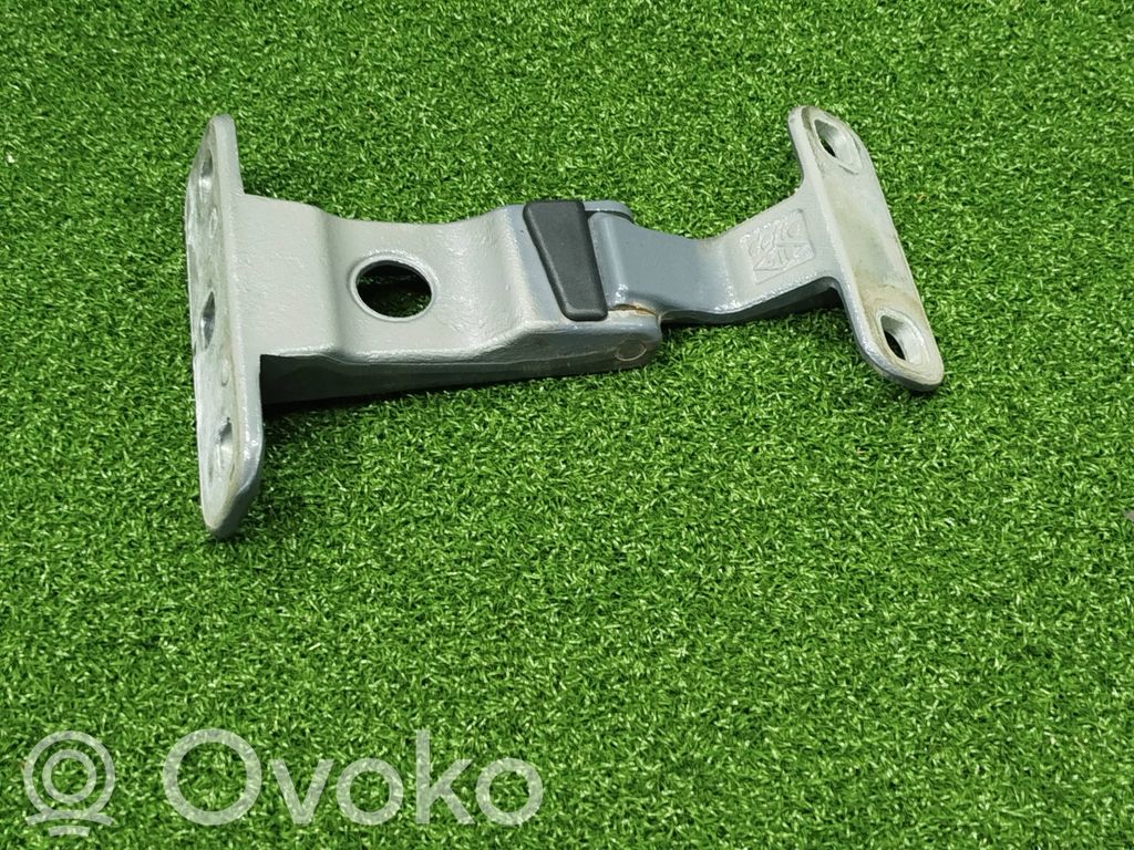 Mercedes-Benz Citan II W420 Tailgate hinge 