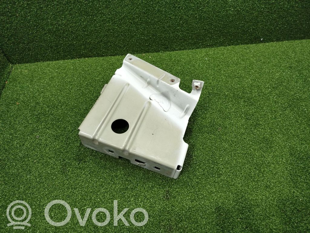 Uchwyt / Mocowanie błotnika przedniego   631236296R,0612G