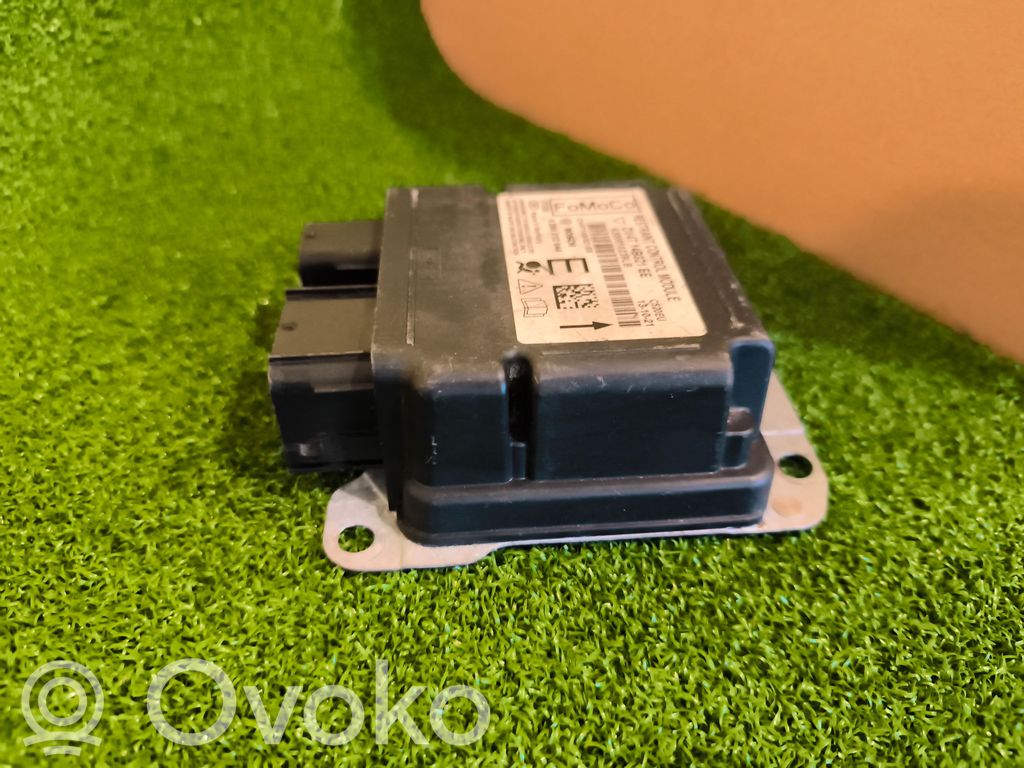 Ford Kuga II Airbag control unit/module 