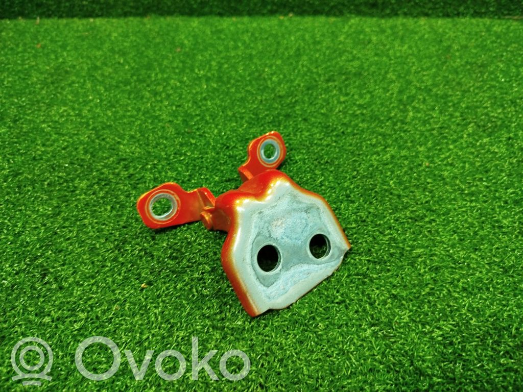 Renault Arkana Front door upper hinge 