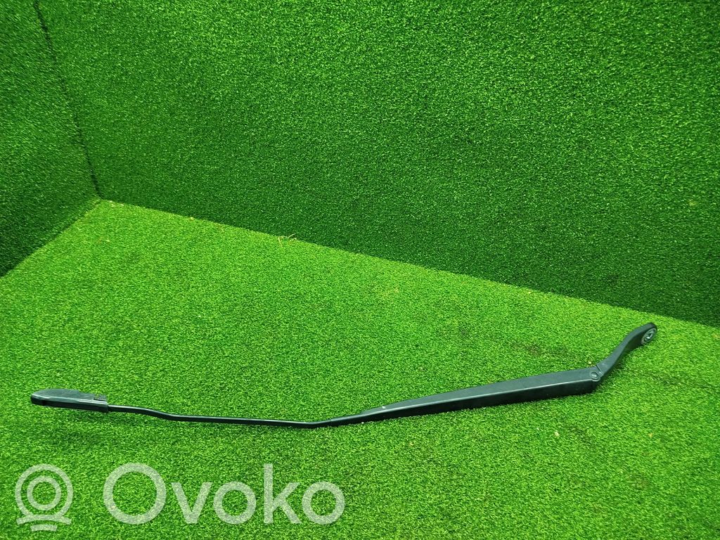 Toyota Proace Front wiper blade arm 