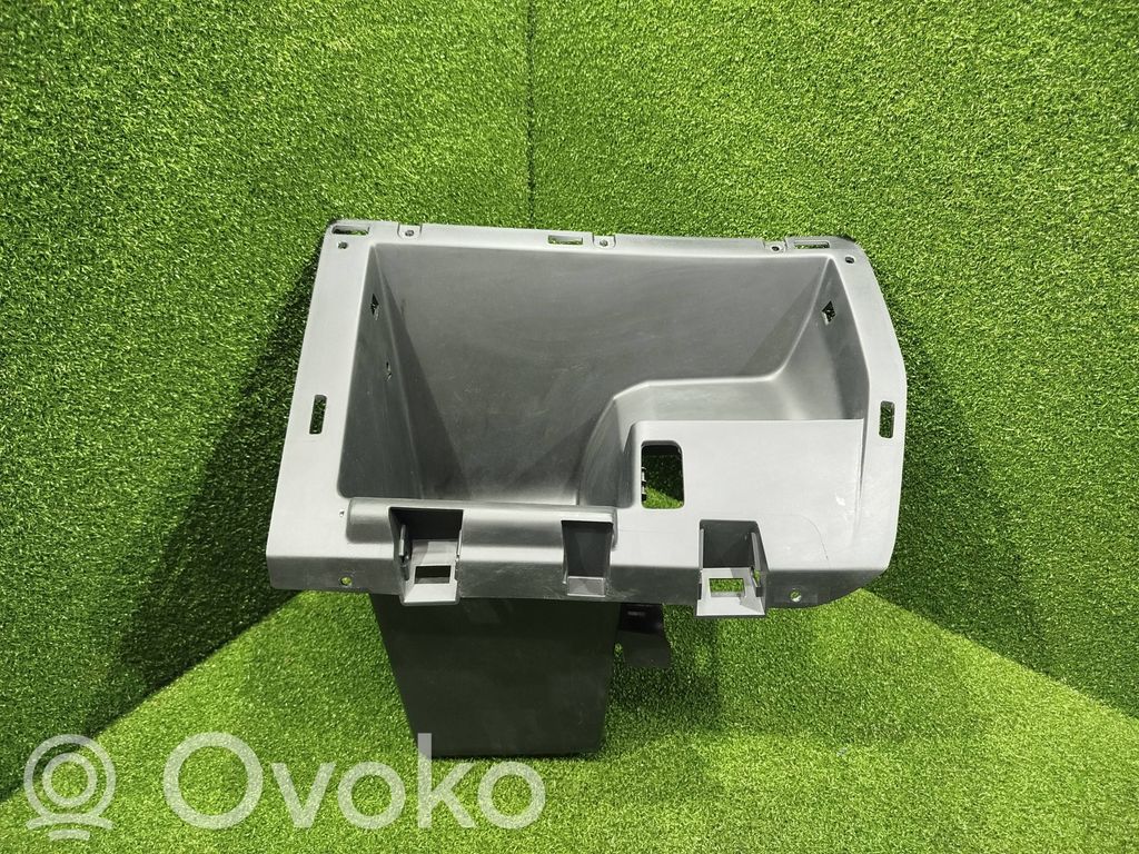 Toyota Proace Daiktadėžė 