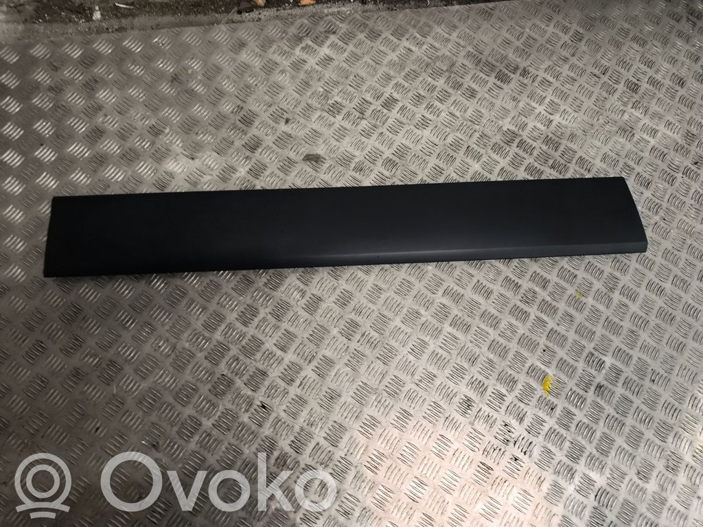 Renault Trafic III (X82) Listwa drzwi bocznych / przesuwanych 
