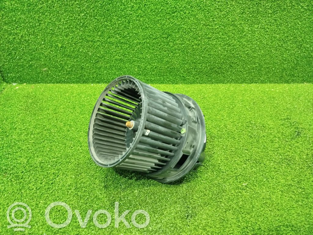 Renault Arkana Mazā radiatora ventilators 