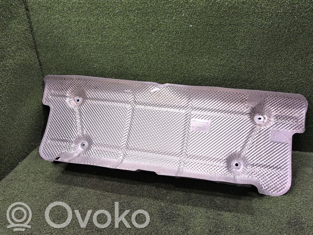 Peugeot 3008 II Osłona termiczna rury wydechowej 