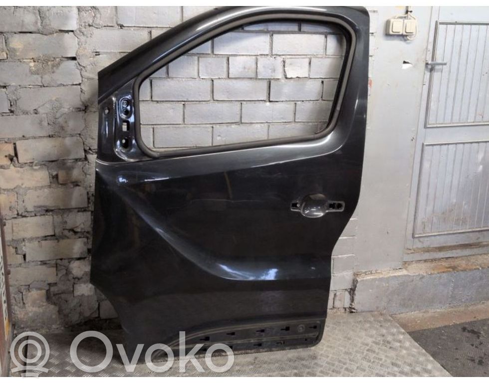 Opel Vivaro Дверь 