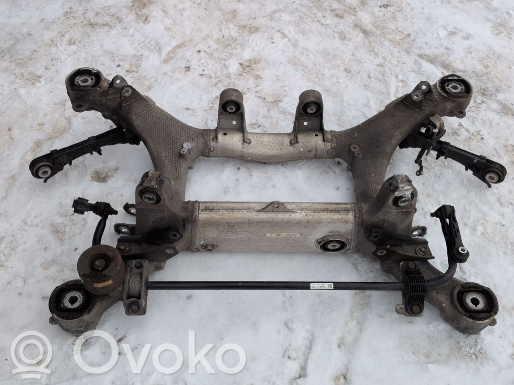 BMW 5 G30 G31 G38 Rama pomocnicza tylna 