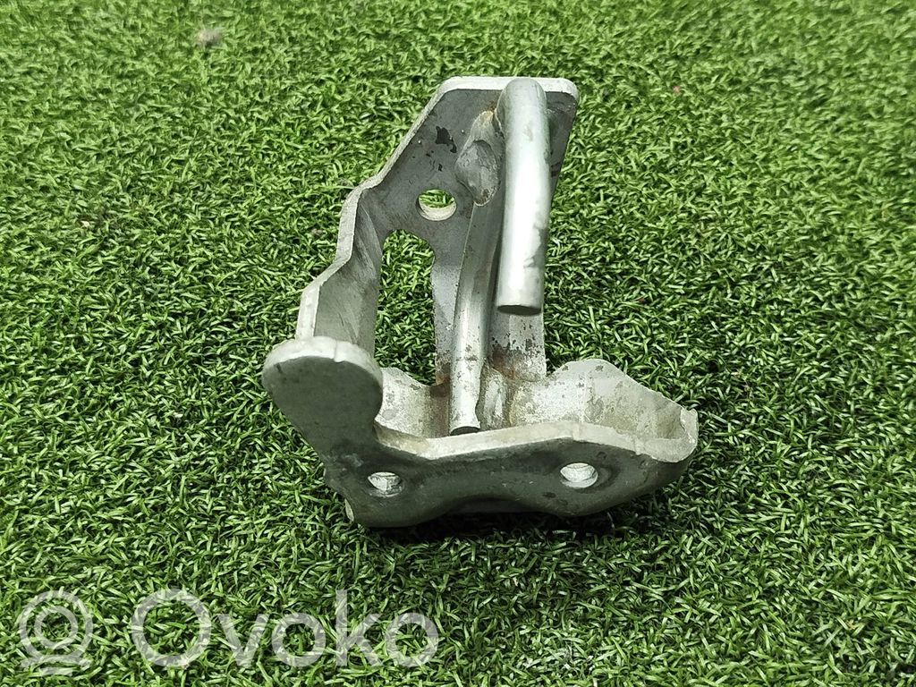 Peugeot 2008 II Other engine bay part 