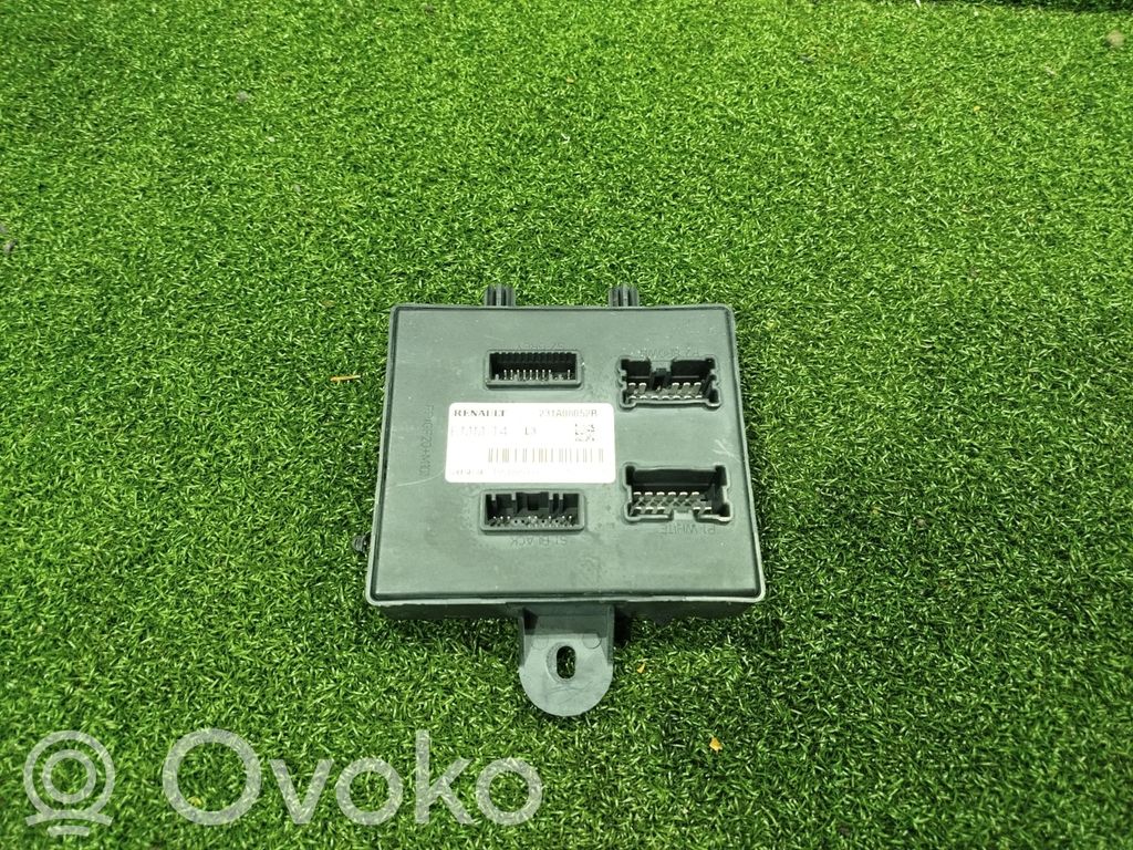Renault Trafic III (X82) Comfort/convenience module 