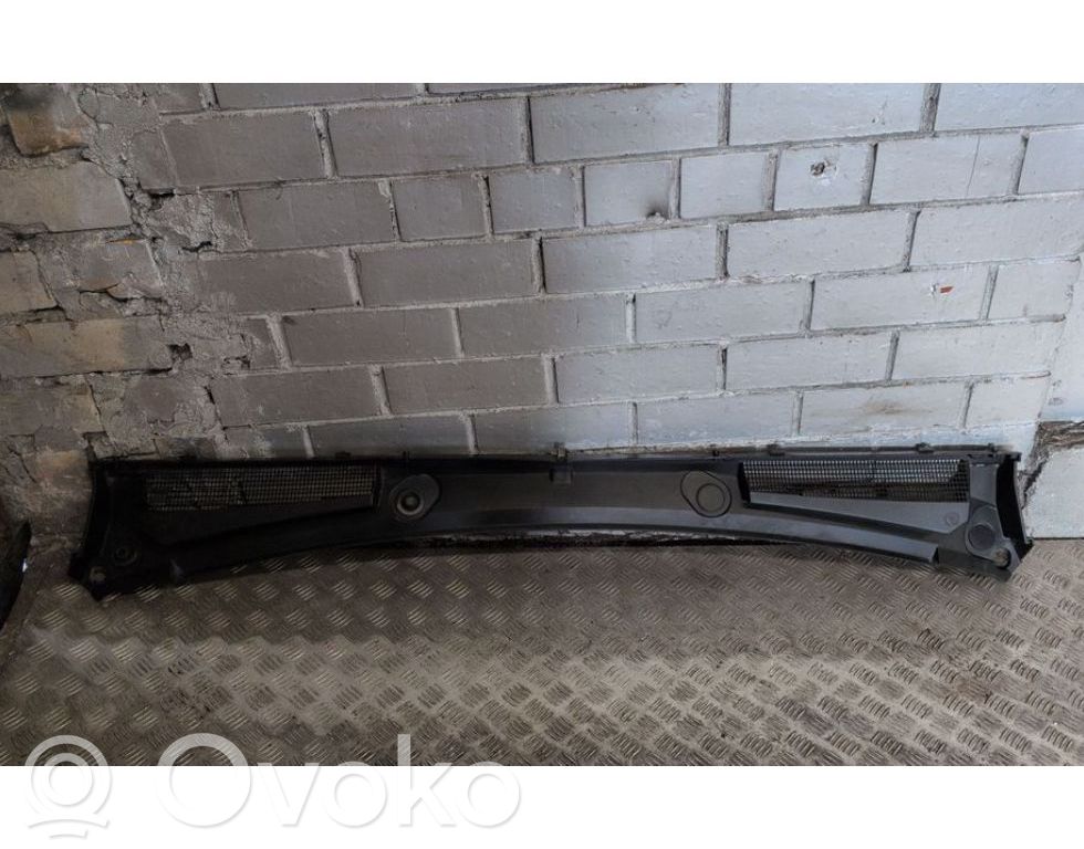 Renault Trafic III (X82) Rivestimento del tergicristallo 
