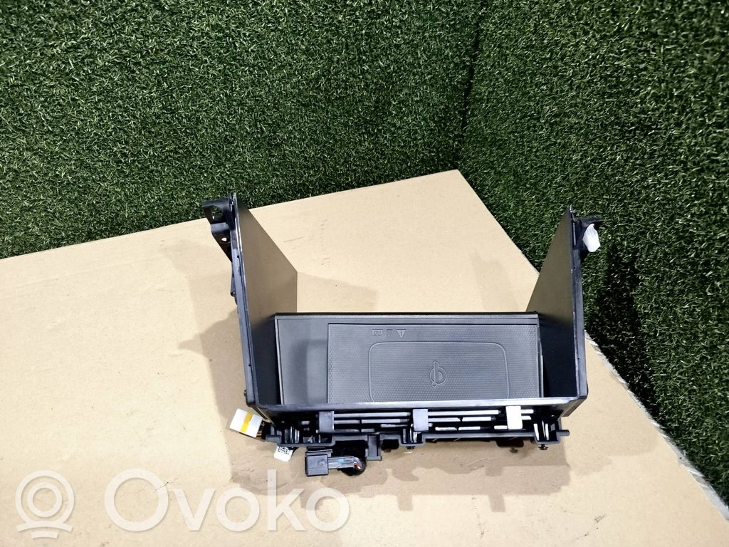 KIA Pro Cee'd III Otros repuestos del interior 