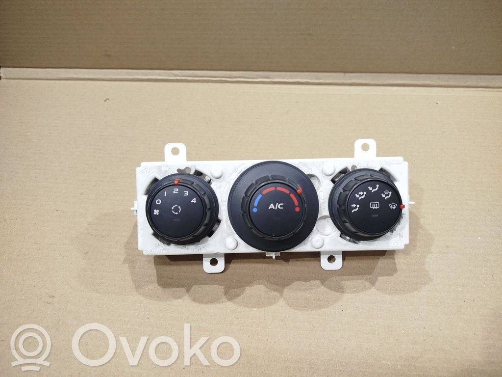 Renault Master III Climate control unit 