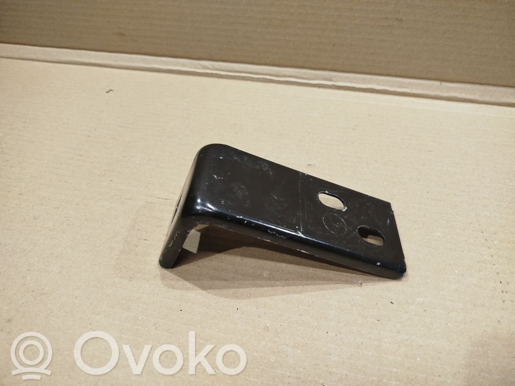 Renault Master III Radiator support slam panel bracket 
