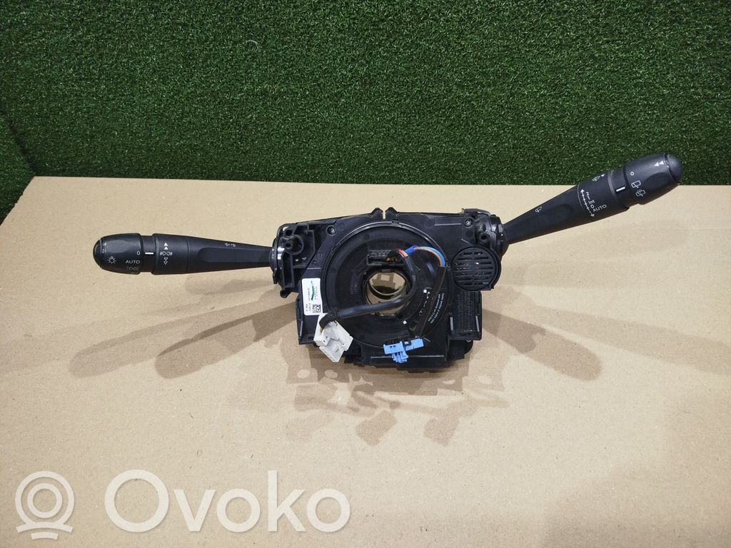 Citroen C4 Cactus Interruptor/palanca de limpiador de luz de giro 