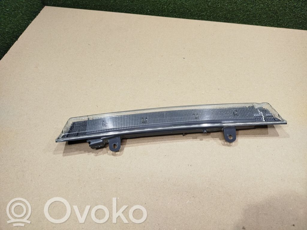 Citroen C4 Cactus Third/center stoplight 
