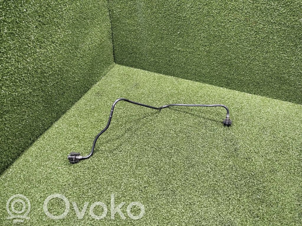 Citroen C4 Cactus Engine coolant pipe/hose 