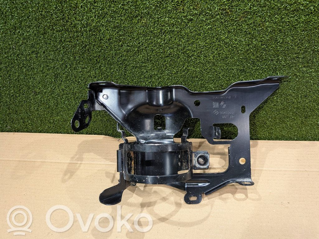 Renault Trafic III (X82) Mocowanie filtra paliwa 