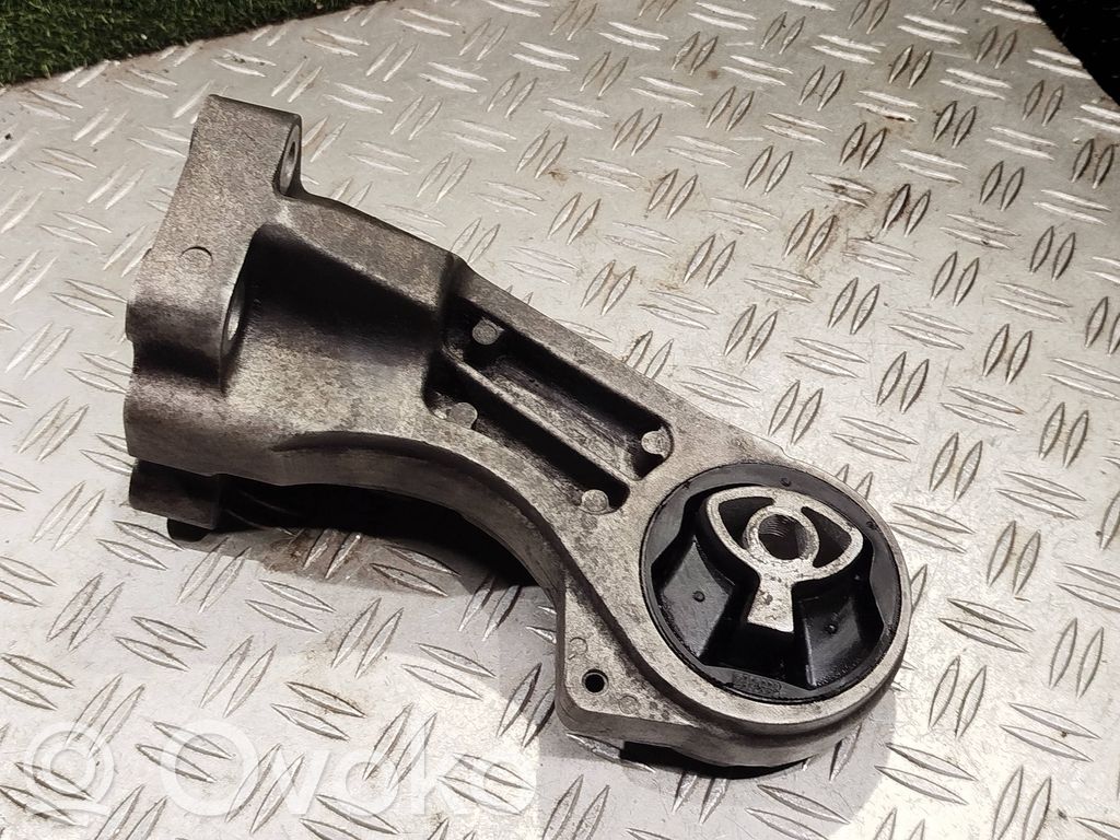 Renault Master III Engine mount bracket 