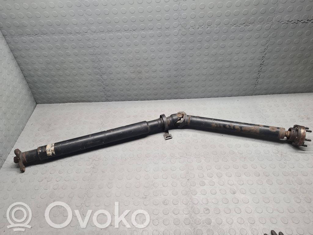 BMW 7 E38 Kardanas komplekte 
