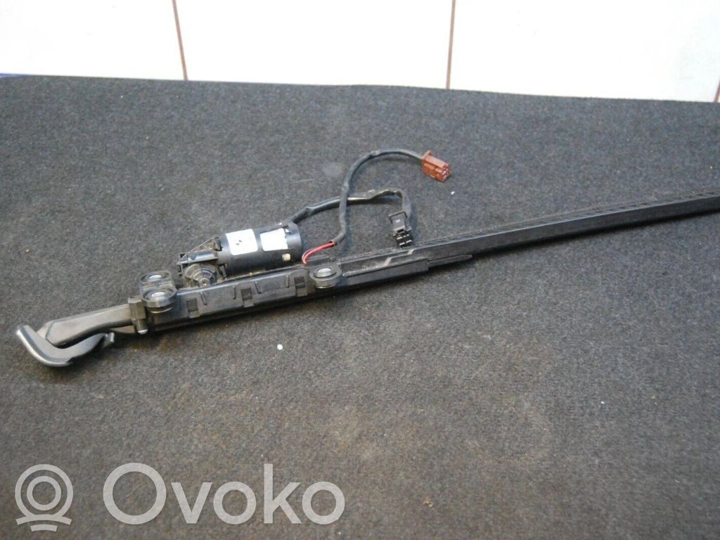 BMW 3 E92 E93 Silniczek regulacji pasów bezpieczeństwa 