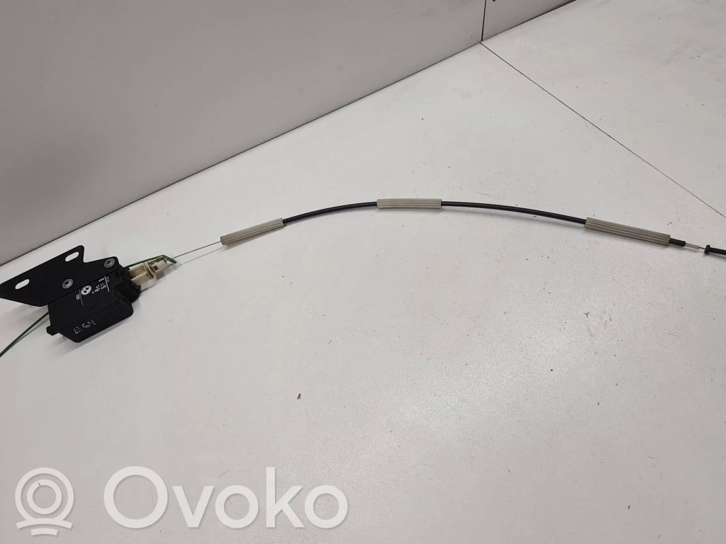 BMW 6 E63 E64 Fuel tank cap lock motor 