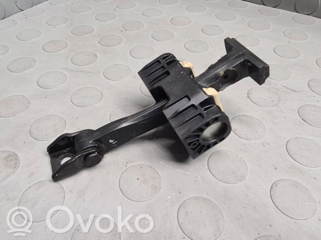 Front door check strap stopper   7176809,41517070333,4406424,51214406424,7070333