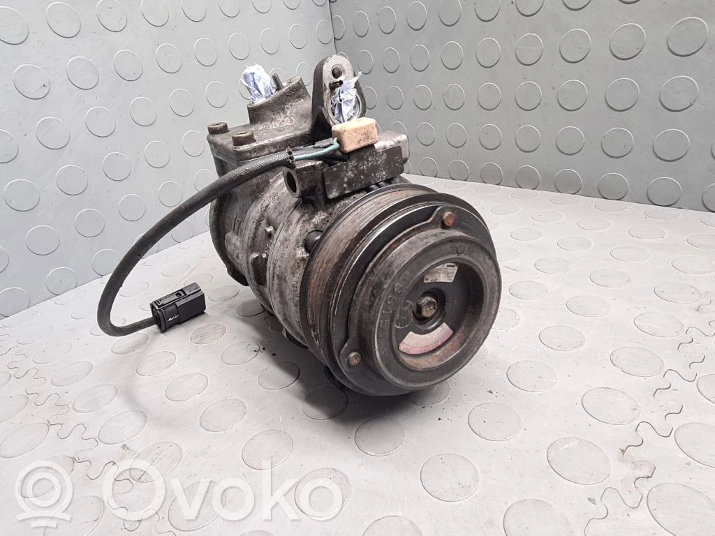 BMW 7 E38 Air conditioning (A/C) compressor (pump) 