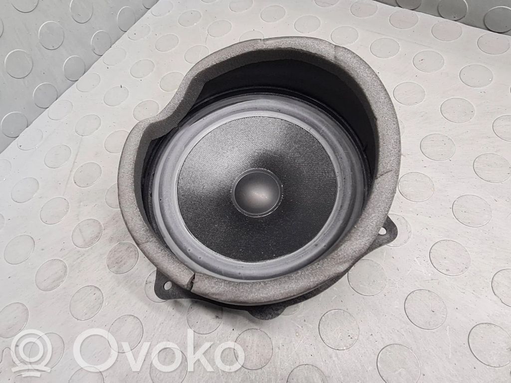 BMW X5 E53 Altavoz de la puerta delantera 