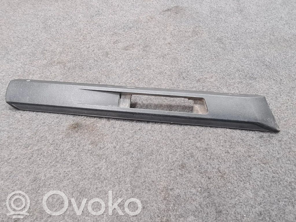 BMW 7 E38 Rivestimento parafango (modanatura) 