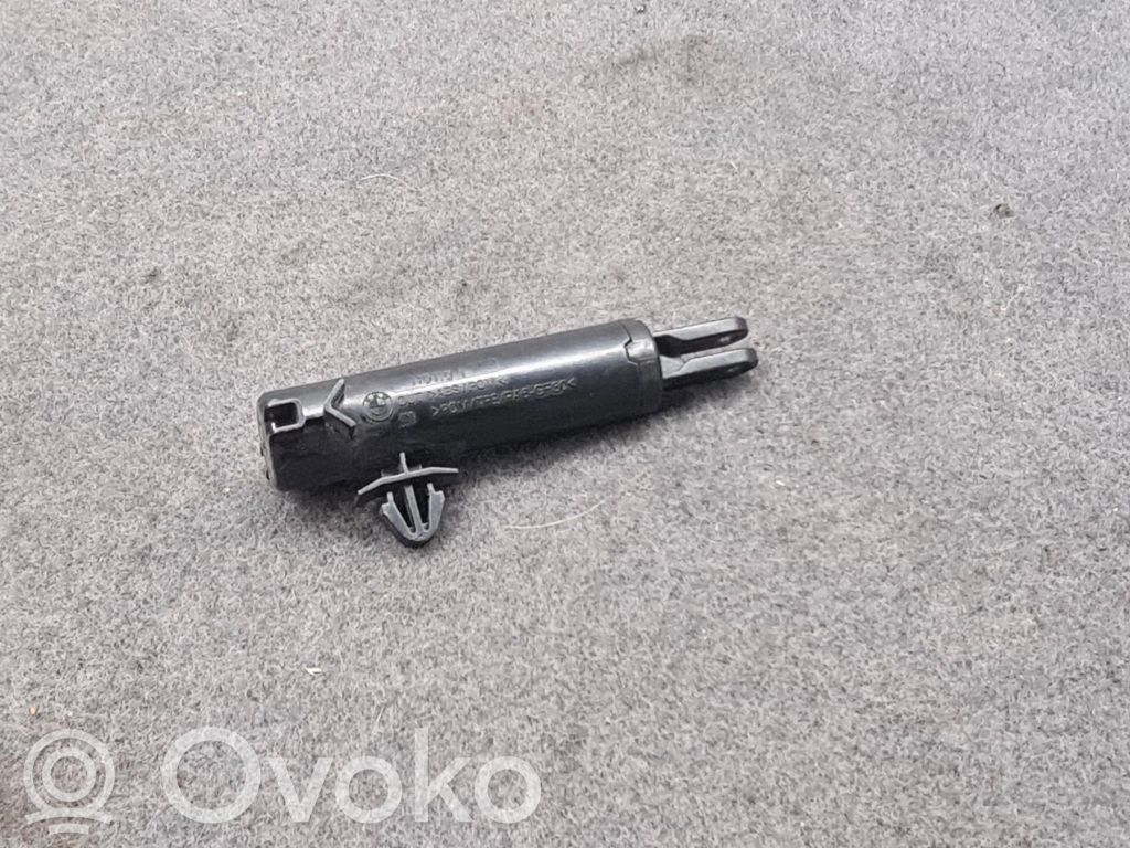 BMW 3 E90 E91 Kita salono detalė 