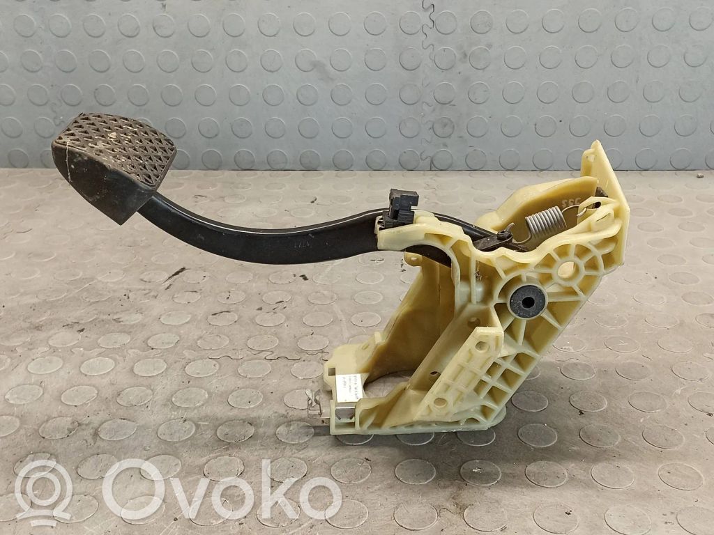 BMW 5 E60 E61 Bremžu pedālis 